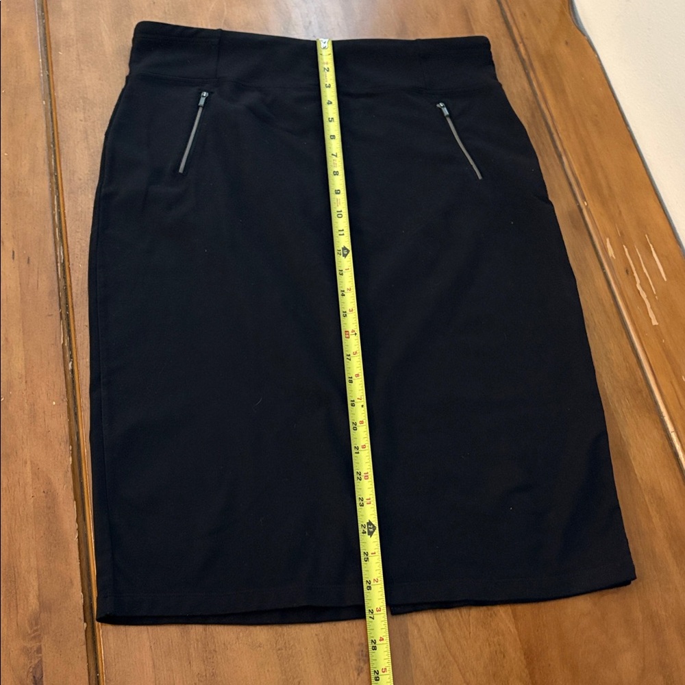 Athleta Black Pencil Skirt Size Large - Picture 4 of 10